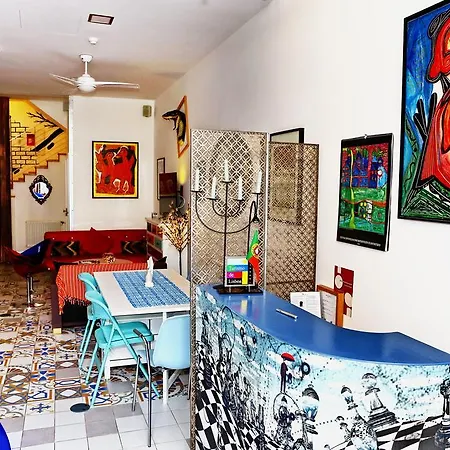 בית הארחה House Petit Lusa