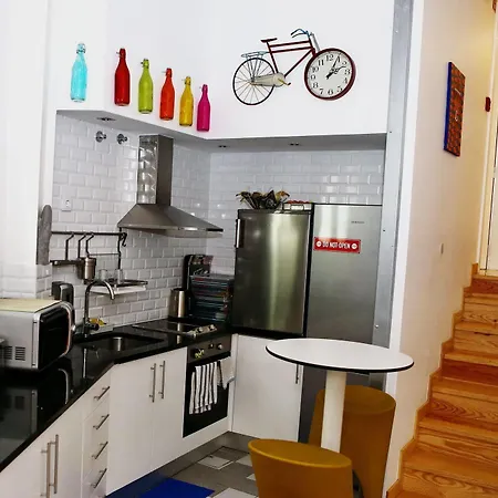 בית הארחה House Petit Lusa