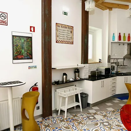 House Petit Lusa בית הארחה