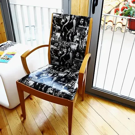 Πανσιόν House Petit Lusa
