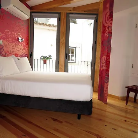 House Petit Lusa 2*