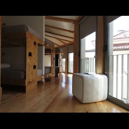 House Petit Lusa Πανσιόν 2*
