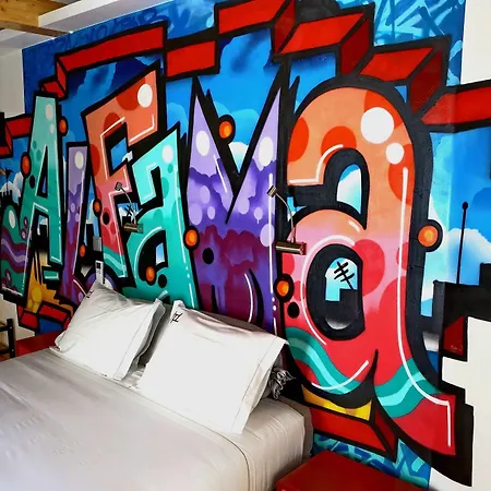 House Petit Lusa 2*