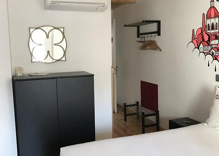 House Petit Lusa Pensjonat 3*