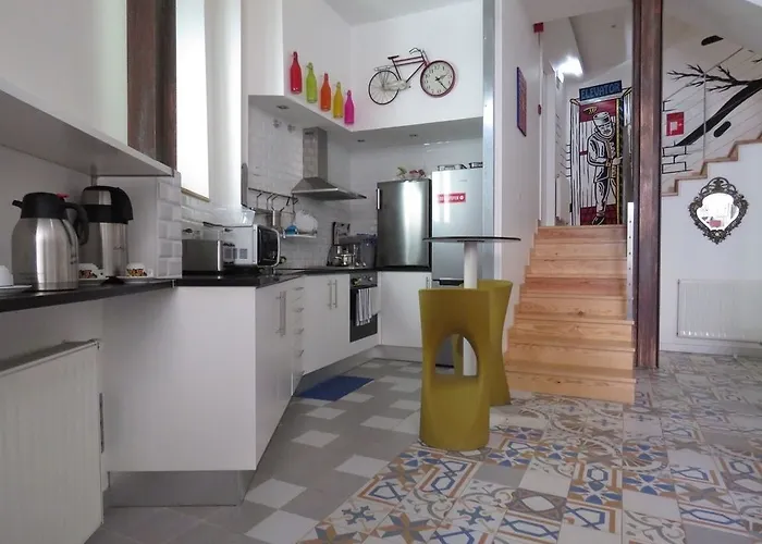 House Petit Lusa Pensjonat 3*