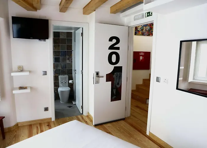 House Petit Lusa Pensjonat Lizbona