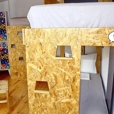 Πανσιόν House Petit Lusa